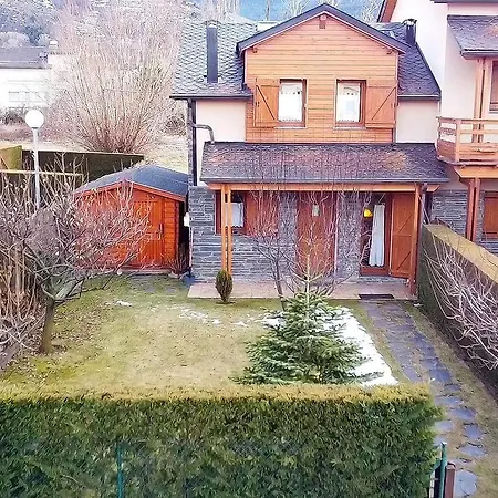 Holiday home Bonita Con Gran Jardin *